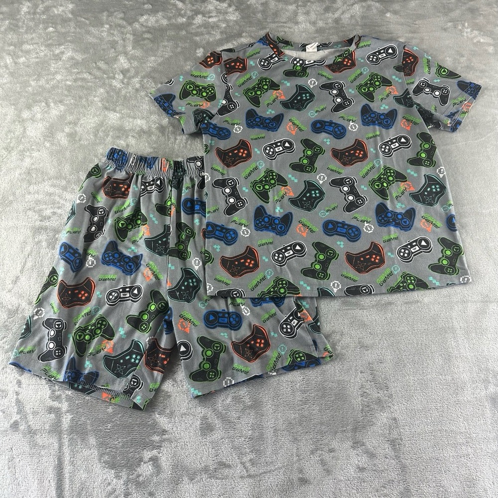 SheIn Pajama Set Boys 9 Video Game Controllers Shorts Shirt
